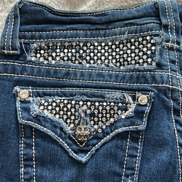 Miss Me Rhinestone Jeans - Picture 9 of 10